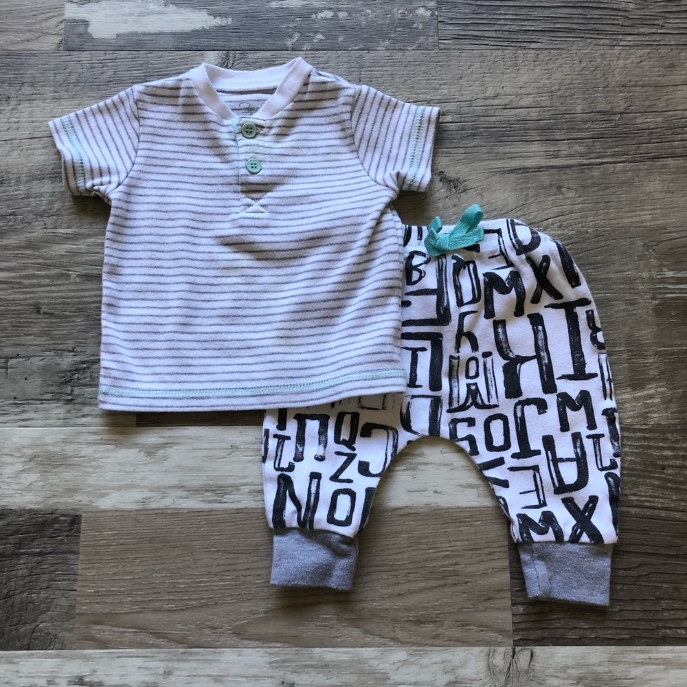 EUC Rene Rofe Baby 2 Piece Infant Boys Set - Picture 1 of 12